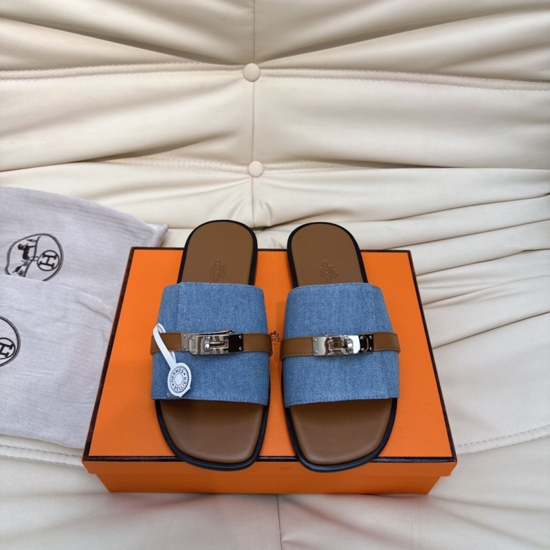 H**mes slippers